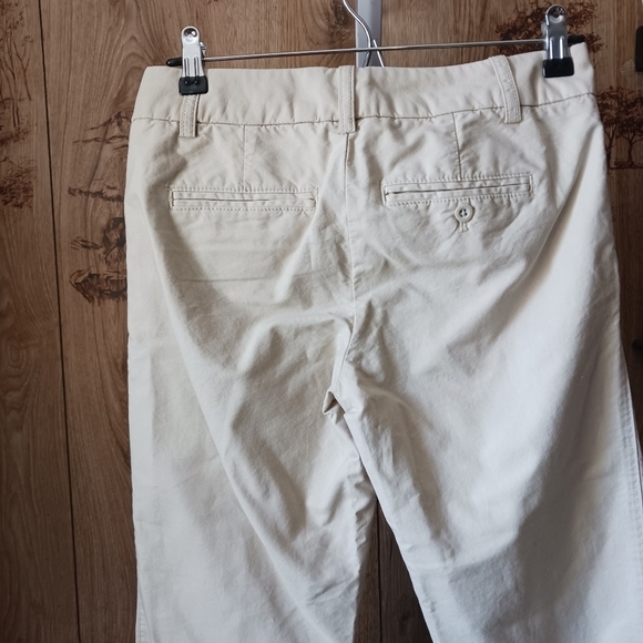 NWT J.Crew City Fit Khaki Capri - Picture 4 of 10